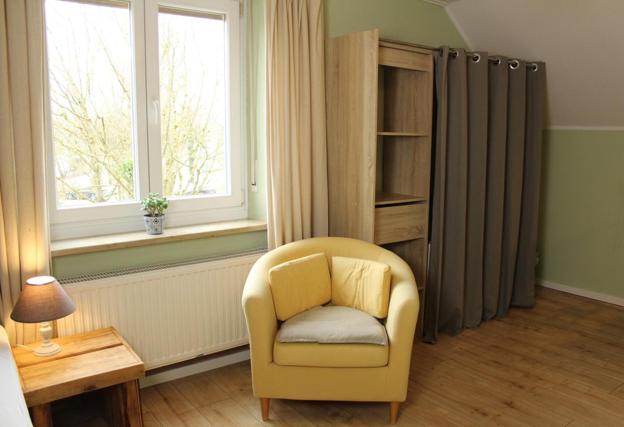 Haus Am Bach - Gemuetliche Pension Allershausen Esterno foto